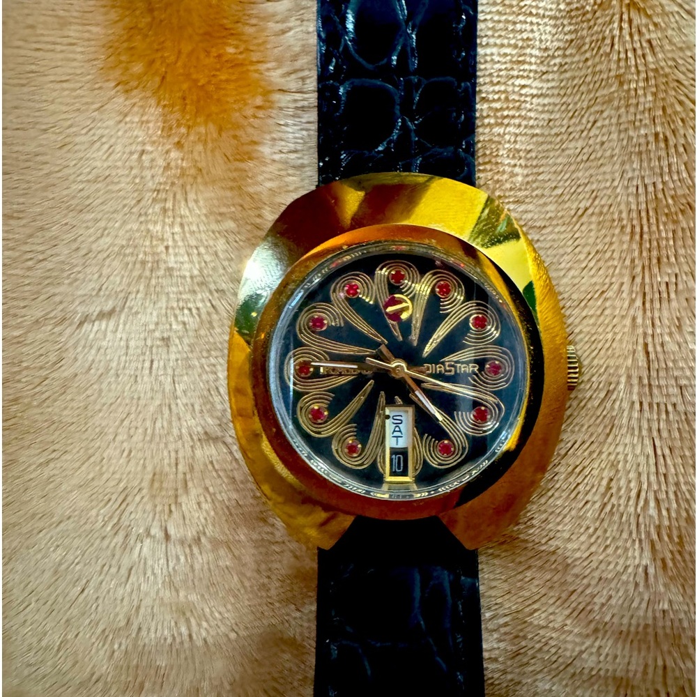 Rado Diastar Mens Watch (Rare Vintage) With Art Deco Design. A Statement Piece